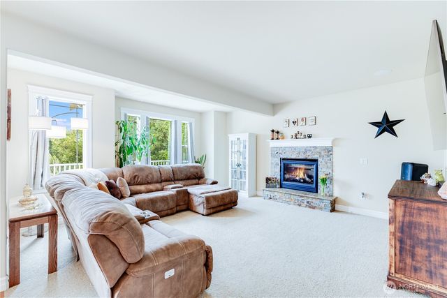 1024 12th Avenue SW, Puyallup, WA 98371