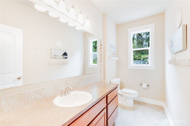 1024 12th Avenue SW, Puyallup, WA 98371