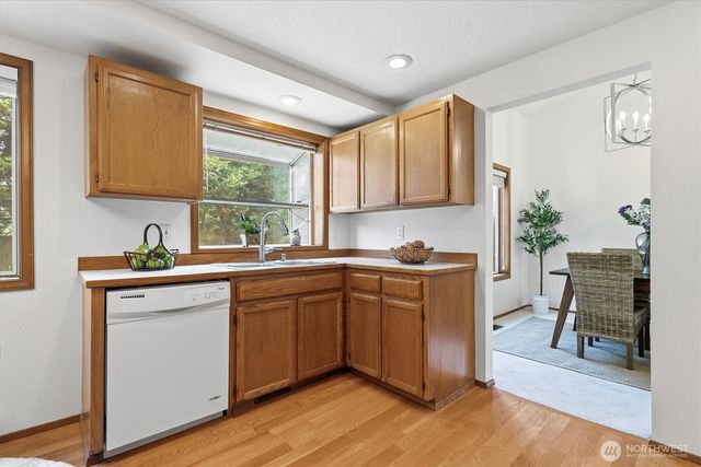 5201 107th Street SW, Mukilteo, WA 98275