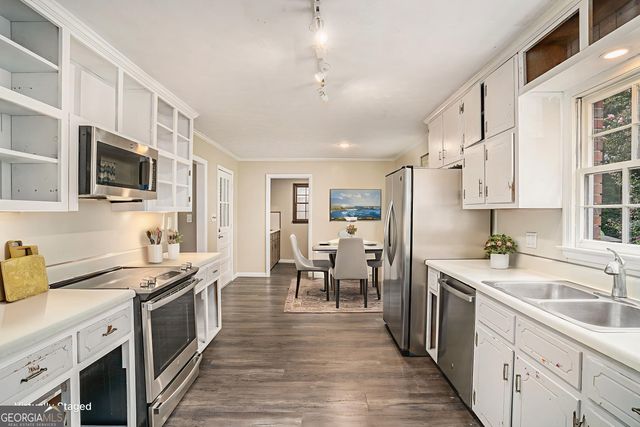 330 Burke Circle, Mcdonough, GA 30253