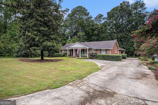 330 Burke Circle, Mcdonough, GA 30253
