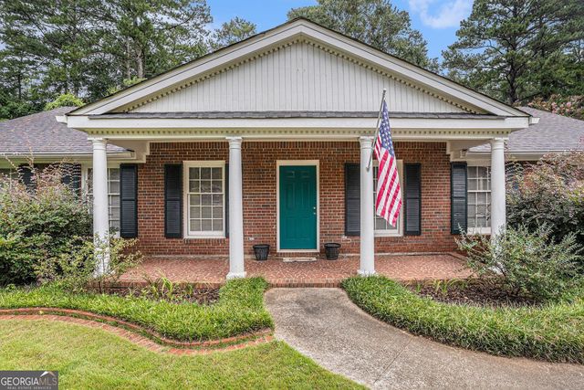 330 Burke Circle, Mcdonough, GA 30253