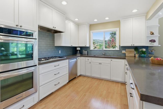 74 Via Del Sol, Watsonville, CA 95076