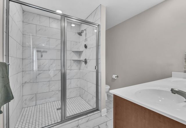 516 Castle Pinckney Ln, Clarksville, TN 37042