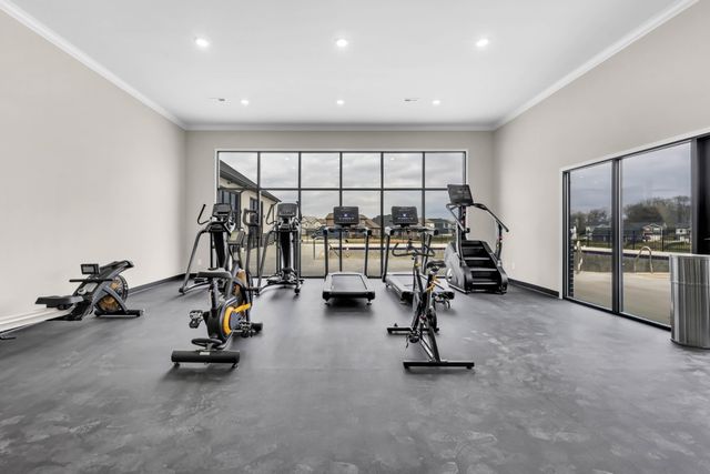 516 Castle Pinckney Ln, Clarksville, TN 37042