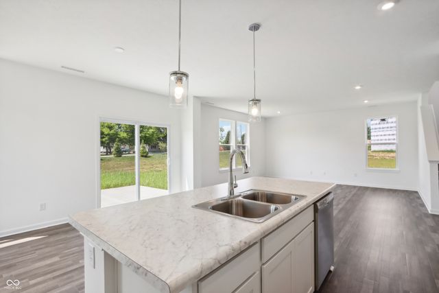 1840 Twelve Oaks Drive, Shelbyville, IN 46176