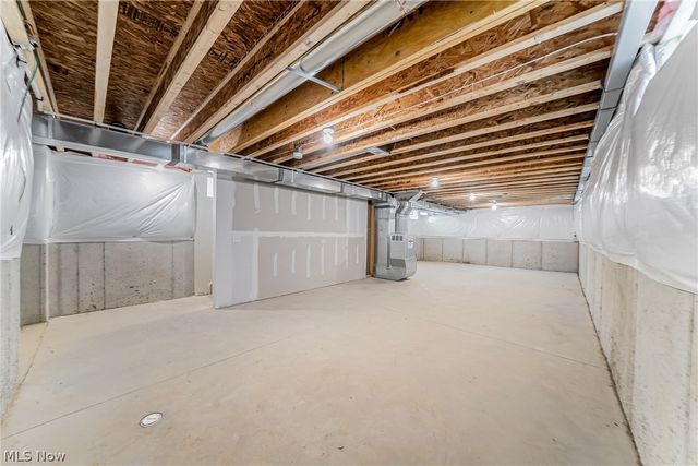 1886 Woodlawn Avenue, Cleveland, OH 44112