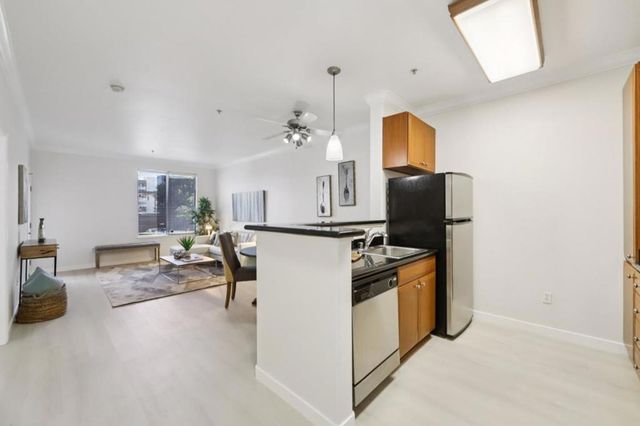 801 S Winchester Boulevard 1118, San Jose, CA 95128