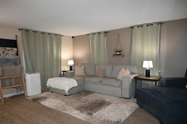 1341 E Summit Avenue, Norton Shores, MI 49444