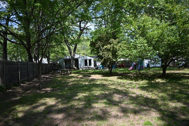 1341 E Summit Avenue, Norton Shores, MI 49444