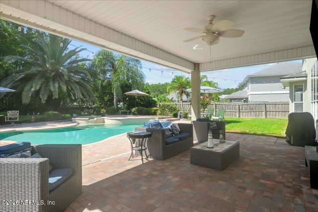 317 HAMMOCK GROVE Court, St. Johns, FL 32259