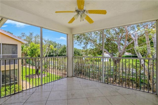 7774 Jewel LN 203, Naples, FL 34109