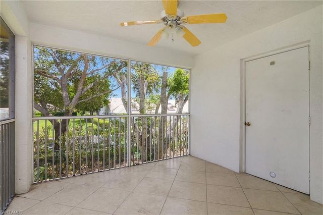 7774 Jewel LN 203, Naples, FL 34109