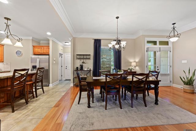 9786 Market West Dr, Baton Rouge, LA 70810