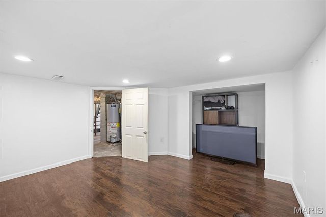 120 W Washington Street, Collinsville, IL 62234