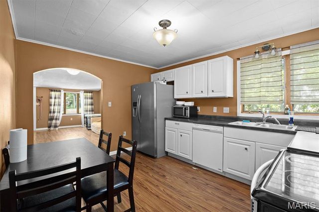 120 W Washington Street, Collinsville, IL 62234