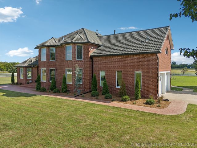 6202 E 191st Street S, Bixby, OK 74008