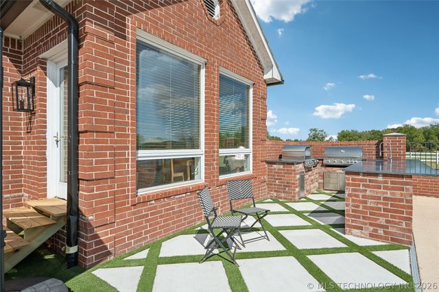 6202 E 191st Street S, Bixby, OK 74008