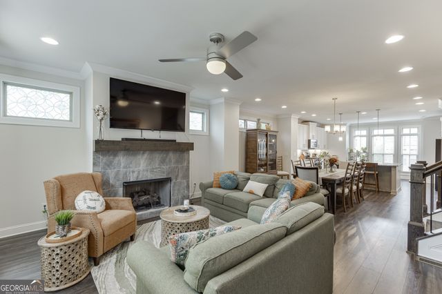 1422 Wisteria Wall Drive, Suwanee, GA 30024