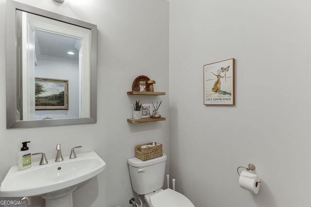 1422 Wisteria Wall Drive, Suwanee, GA 30024