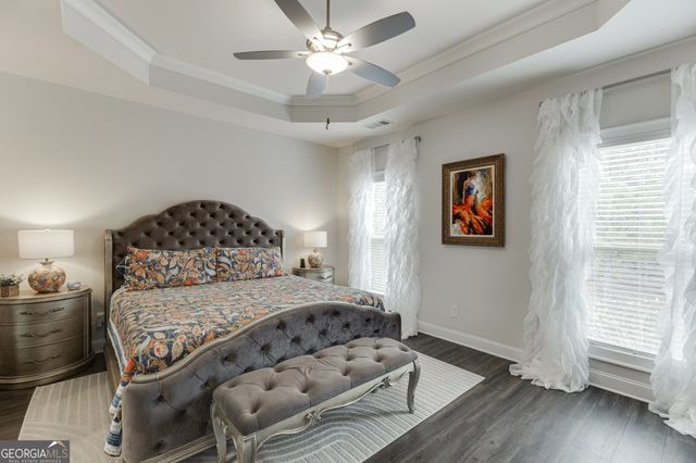 1422 Wisteria Wall Drive, Suwanee, GA 30024