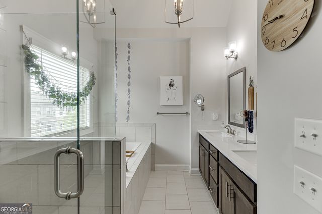 1422 Wisteria Wall Drive, Suwanee, GA 30024