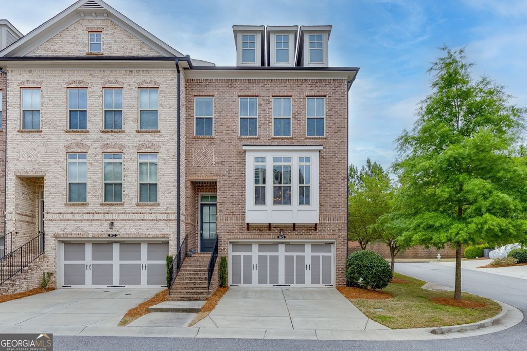 1422 Wisteria Wall Drive, Suwanee, GA 30024