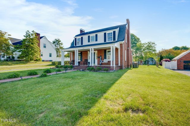 1608 Crescent Drive, Kingsport, TN 37664