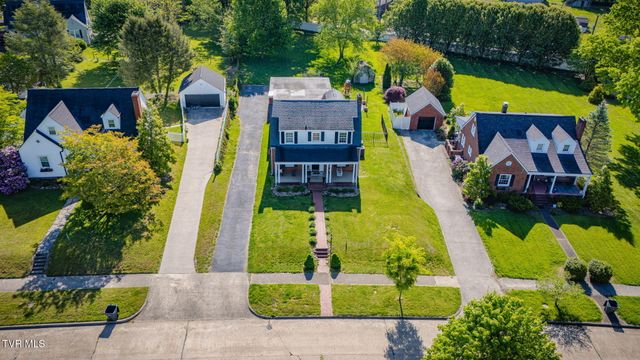 1608 Crescent Drive, Kingsport, TN 37664