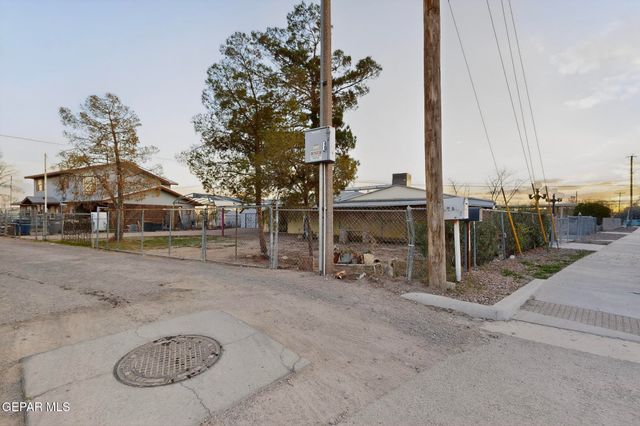 424 LOMALAND Drive, El Paso, TX 79907