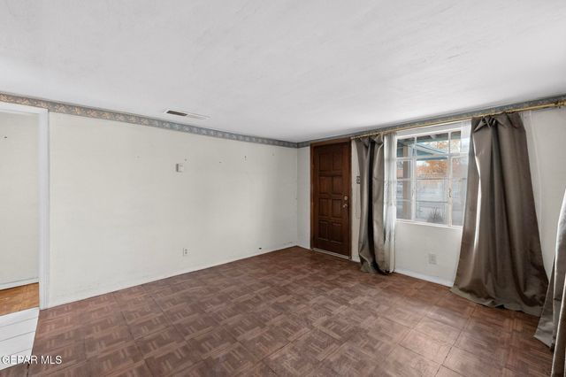 424 LOMALAND Drive, El Paso, TX 79907