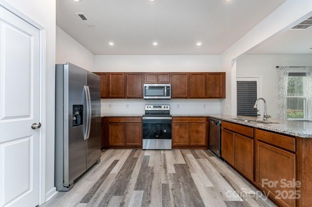 1526 Starmount Cove Lane 5, Charlotte, NC 28210