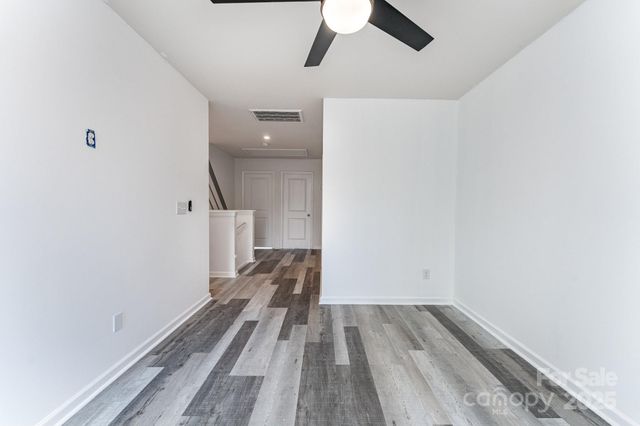 1526 Starmount Cove Lane 5, Charlotte, NC 28210