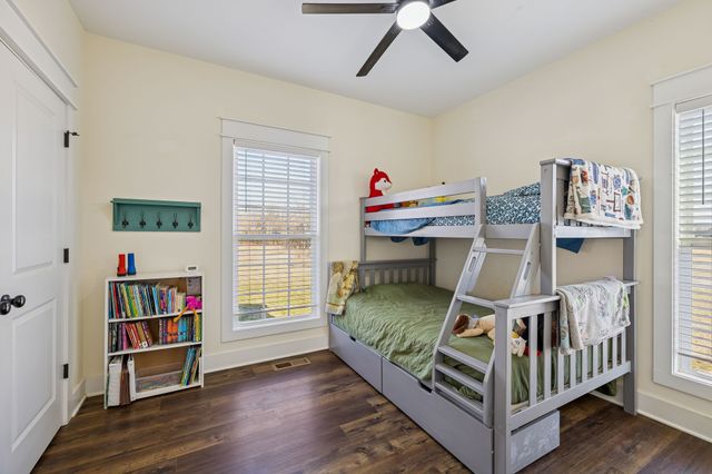 1831 New Town Rd, Cornersville, TN 37047