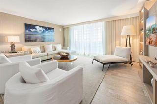 102 24th St 915, Miami Beach, FL 33139