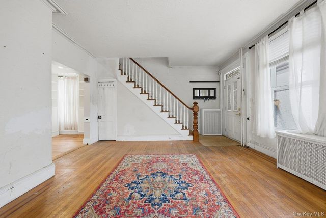 340 E 235th Street, Bronx, NY 10470