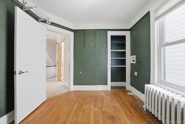 340 E 235th Street, Bronx, NY 10470