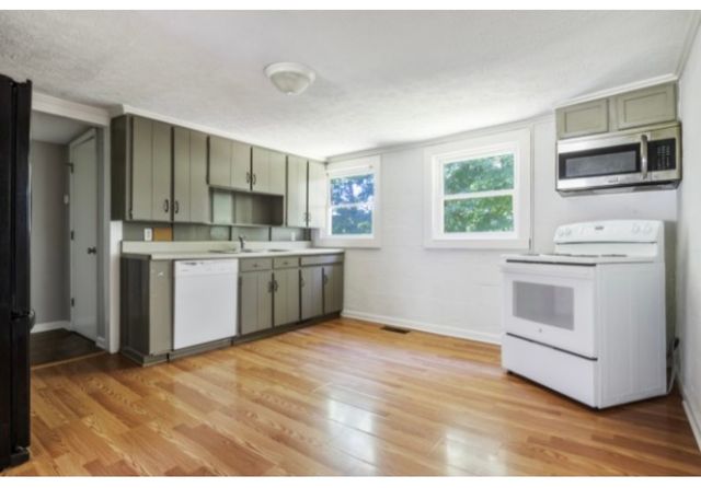 559 Palmyra Rd, Clarksville, TN 37040