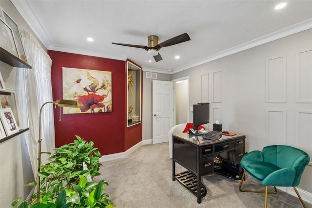 5201 Cody Drive, West Des Moines, IA 50265