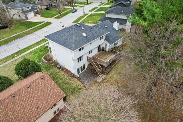5201 Cody Drive, West Des Moines, IA 50265