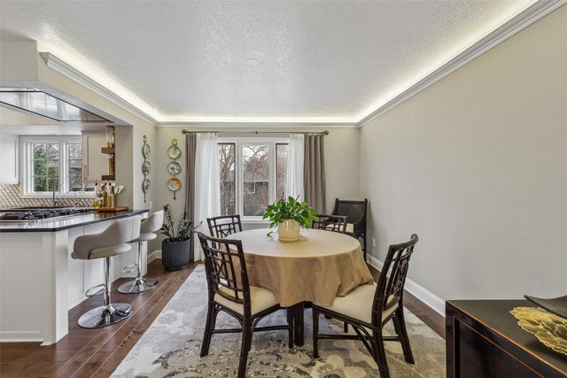 5201 Cody Drive, West Des Moines, IA 50265