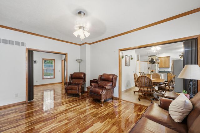 1918 Brierwood Lane, Port Byron, IL 61275