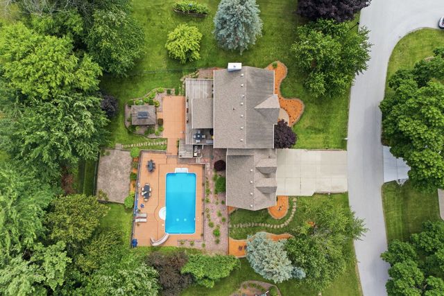 1918 Brierwood Lane, Port Byron, IL 61275