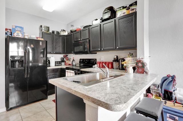 3513 NW 29TH Court, Lauderdale Lakes, FL 33311