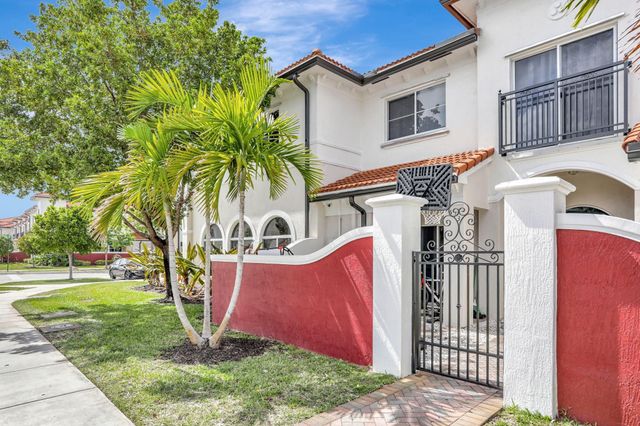 3513 NW 29TH Court, Lauderdale Lakes, FL 33311