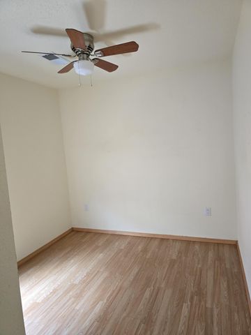 4640 Carlton Street NW, Albuquerque, NM 87107