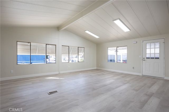 5001 W Florida 618, Hemet, CA 92545