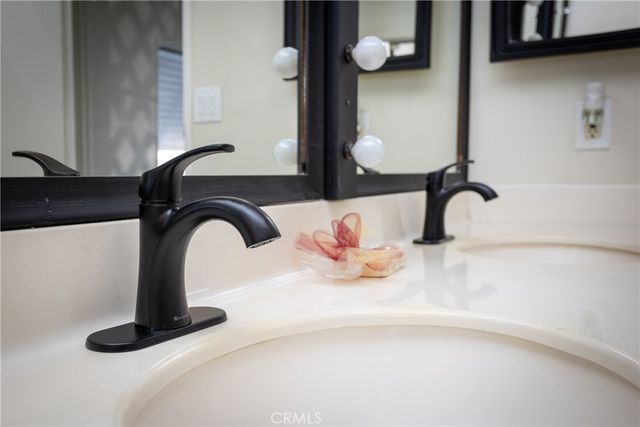 5001 W Florida 618, Hemet, CA 92545