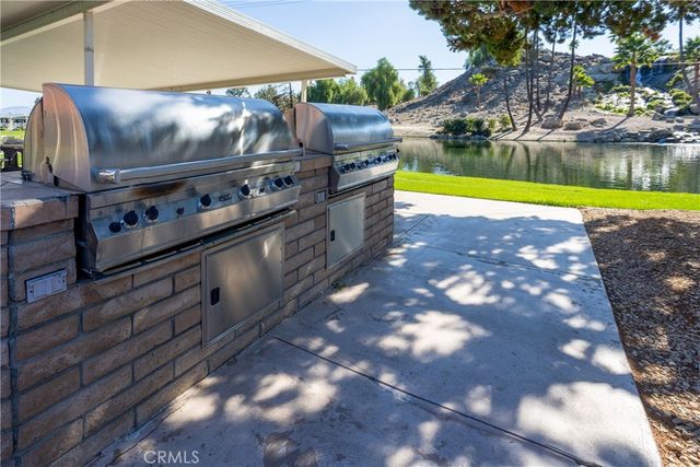 5001 W Florida 618, Hemet, CA 92545