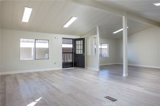 5001 W Florida 618, Hemet, CA 92545